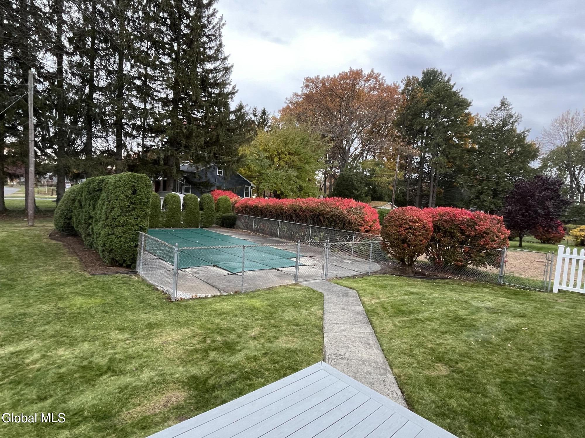 23 Continental Road Rotterdam, NY 12306 - Photo 46 of 53 pool2