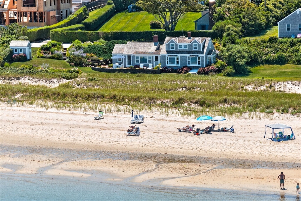 166 Shore Road Chatham, MA 02633 - Photo 6 of 39 Gallery Image 6