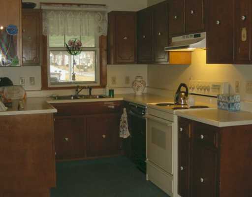 153 Roland Street Cumberland, RI 02864 - Photo 2 of 5 Kitchen.