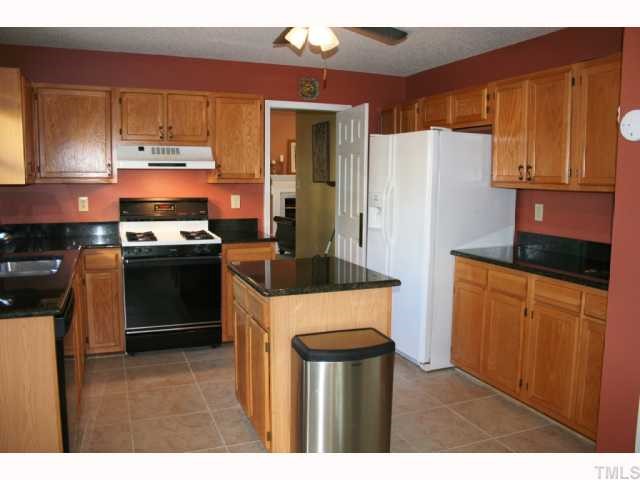 12212 Jarden Court Raleigh, NC 27613 - Photo 3 of 12