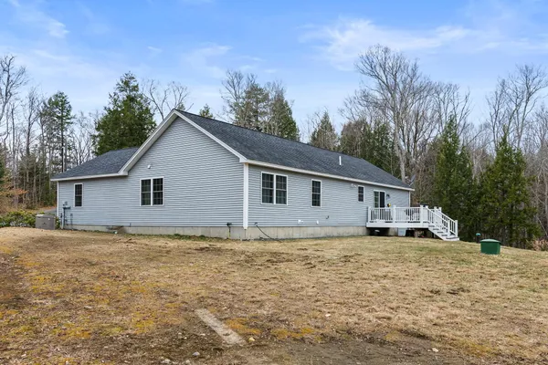 $725,000 | 69 Rawson Ridge, Grantham, NH 03753