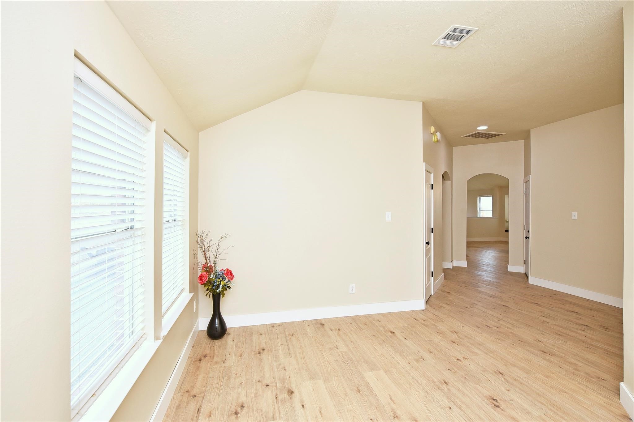 7715 Butler Lakes Court Rosenberg, TX 77469 - Photo 3 of 25