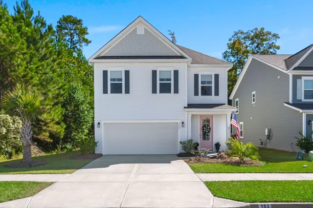 $445,000 | 162 Cherry Grv Drive, Summerville, SC 29483