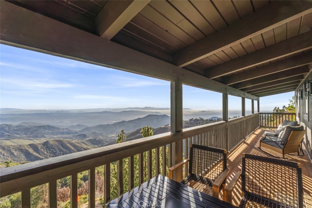 31537 Old City Creek Road Running Springs, CA 92382 - Photo 19 of 60