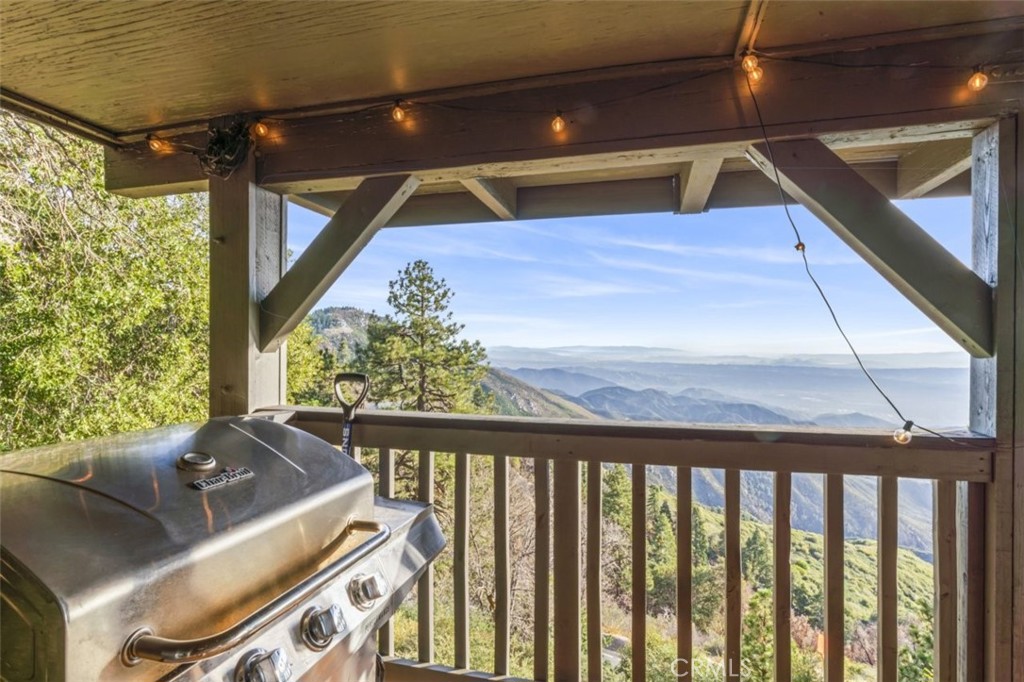 31537 Old City Creek Road Running Springs, CA 92382 - Photo 20 of 60