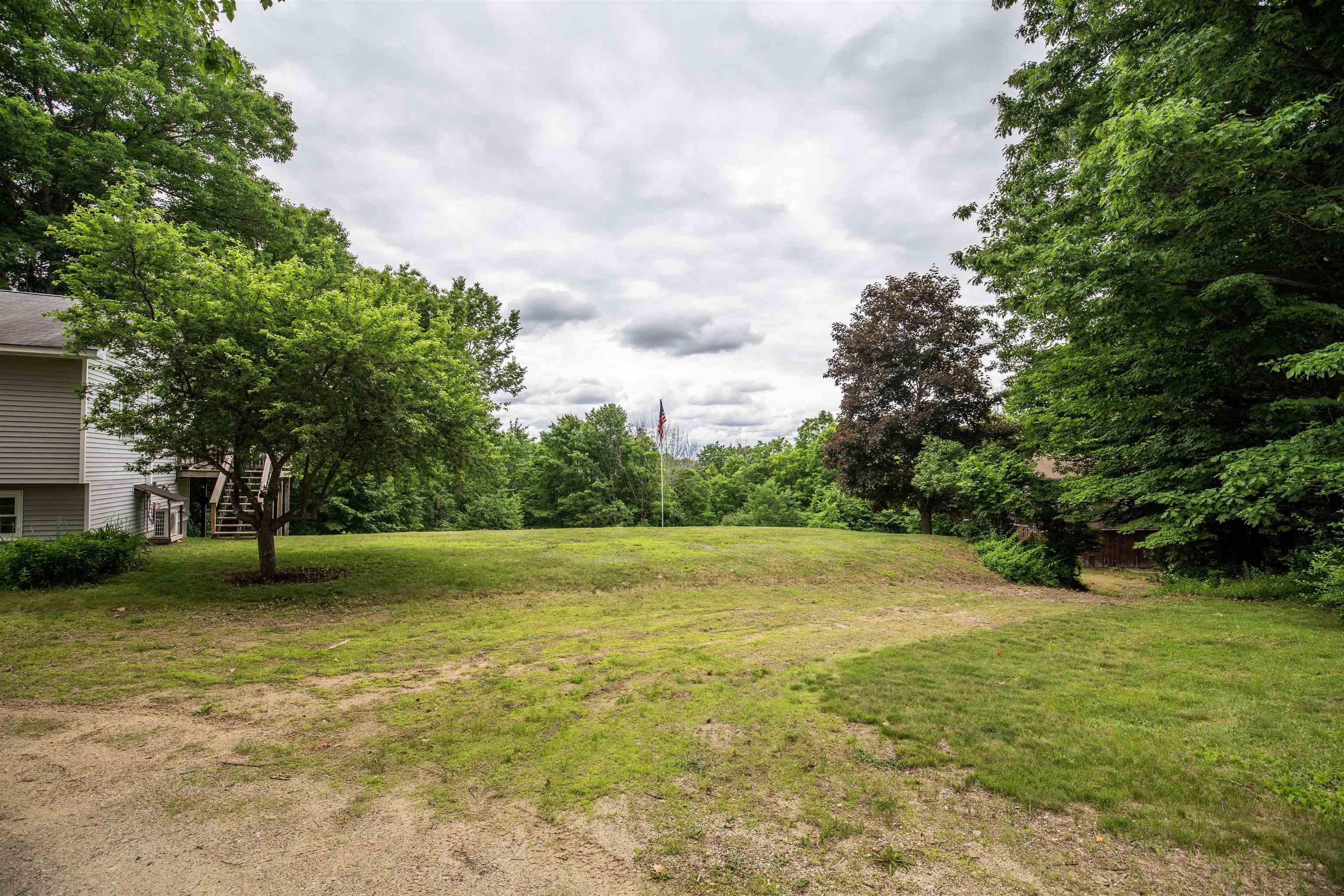 7302 Currier Road Loudon, NH 03307 - Photo 23 of 39