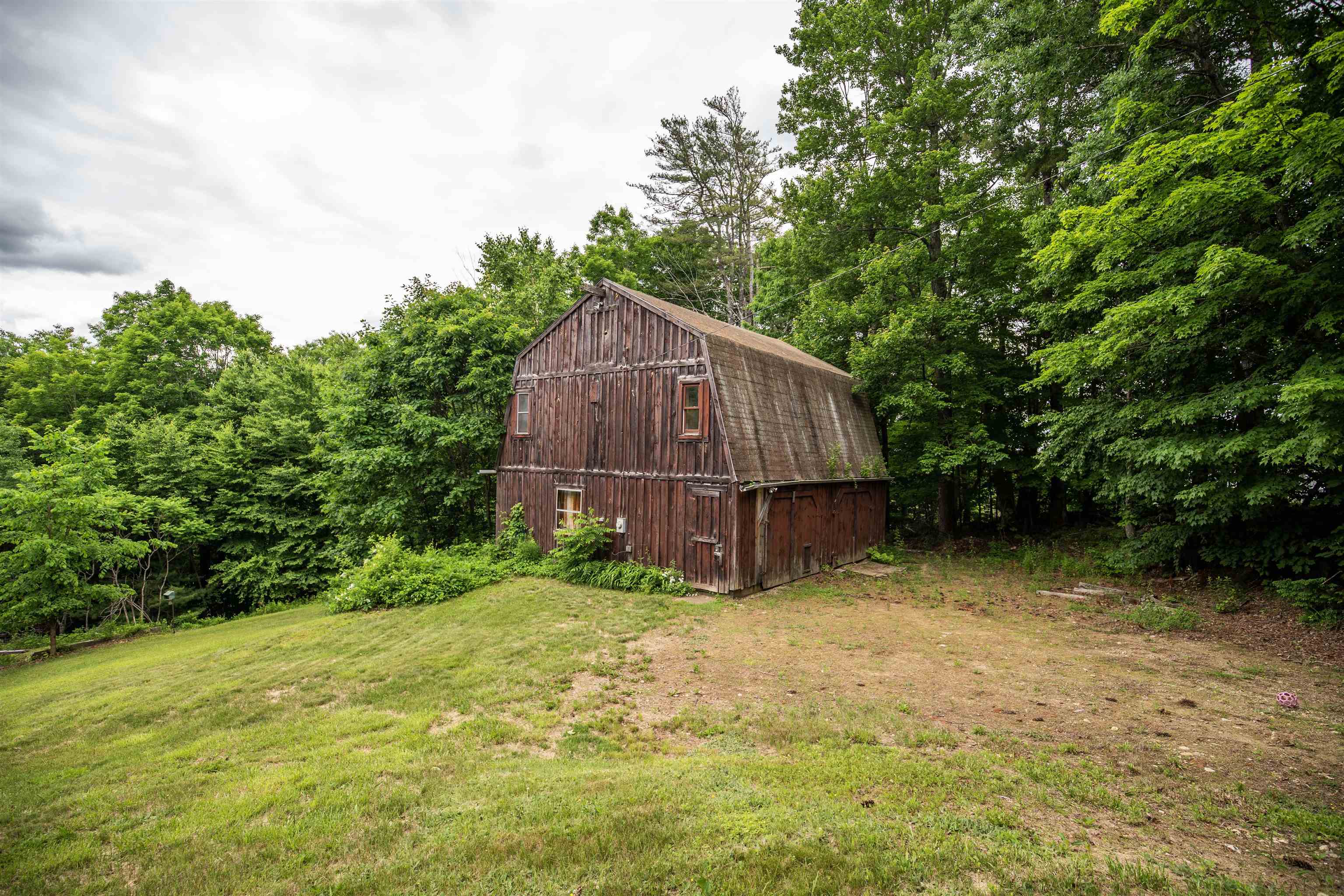 7302 Currier Road Loudon, NH 03307 - Photo 29 of 39