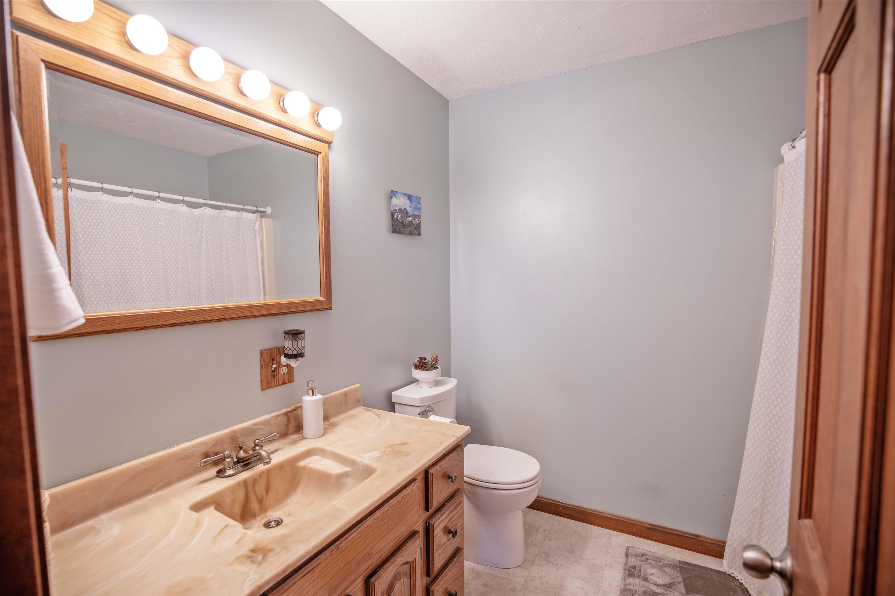 7302 Currier Road Loudon, NH 03307 - Photo 4 of 39