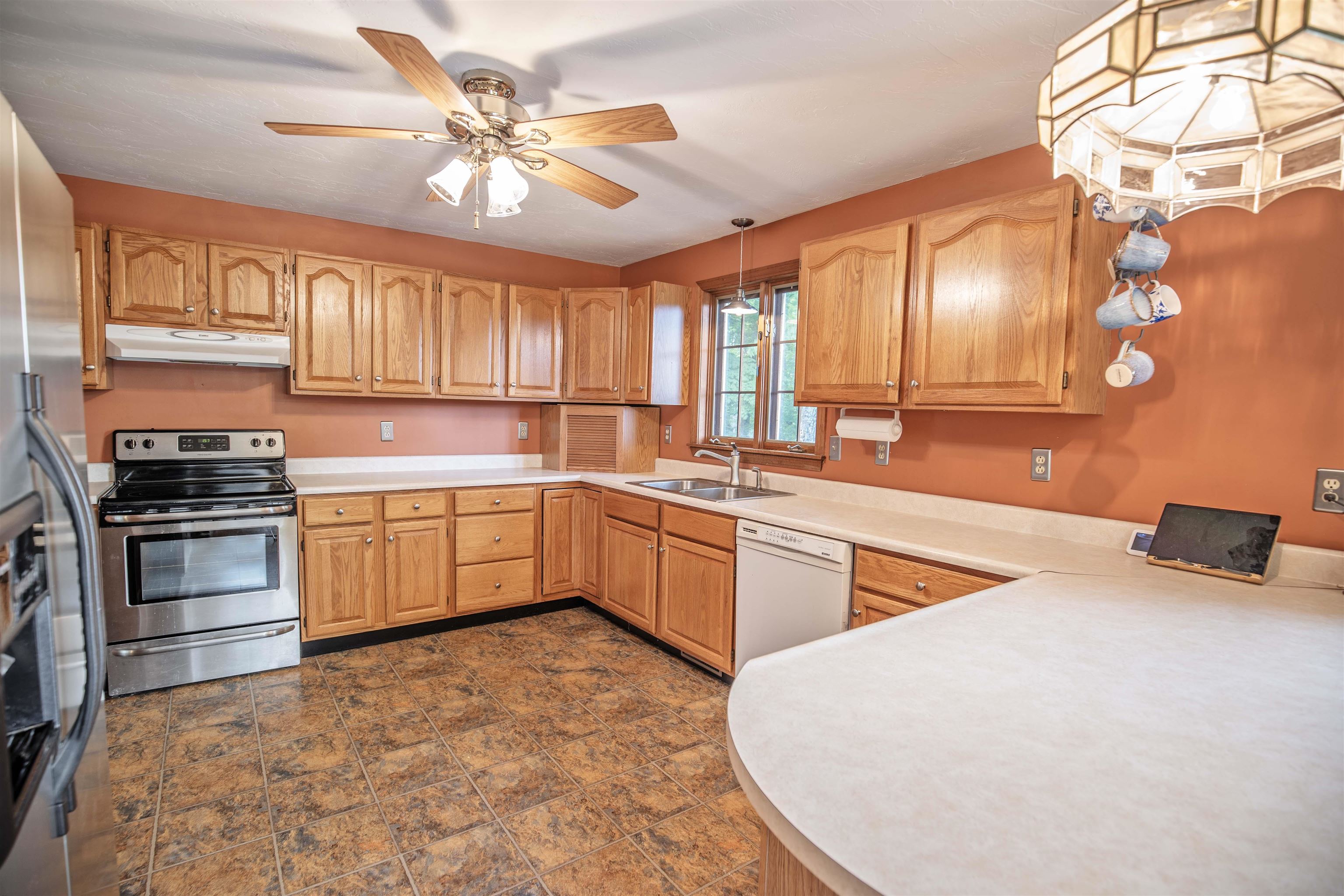 7302 Currier Road Loudon, NH 03307 - Photo 9 of 39