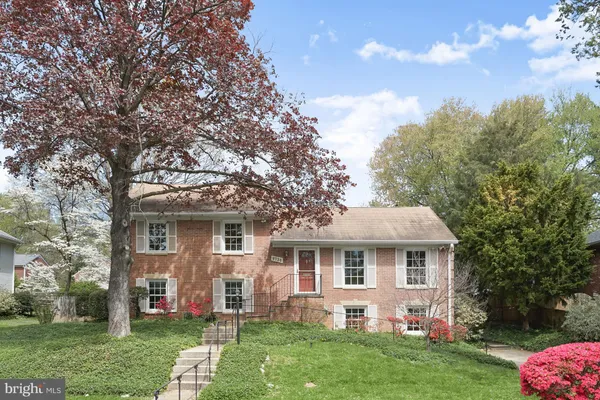 $1,100,000 | 9720 Byeforde Road, Kensington, MD 20895