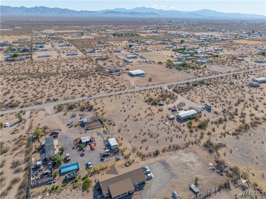 4407 Canelo Road Golden Valley, AZ 86413 - Photo 9 of 11 an aerial view of a house with a yard