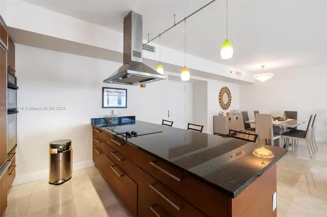 $6,500 | 1800 South Ocean Drive, Unit 1005, Hallandale Beach, FL 33009