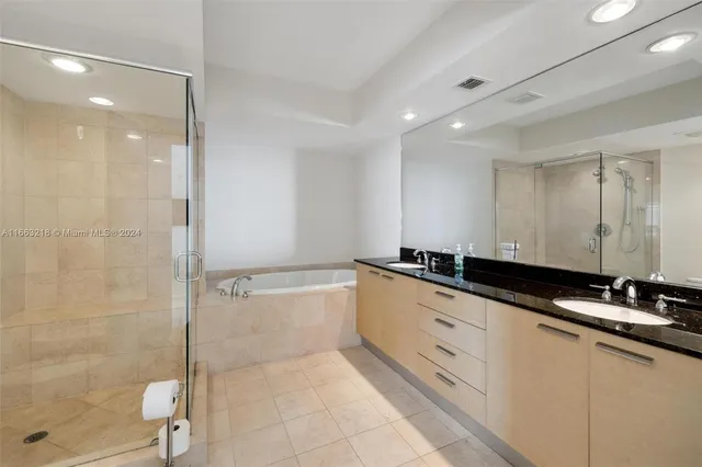 $6,500 | 1800 South Ocean Drive, Unit 1005, Hallandale Beach, FL 33009