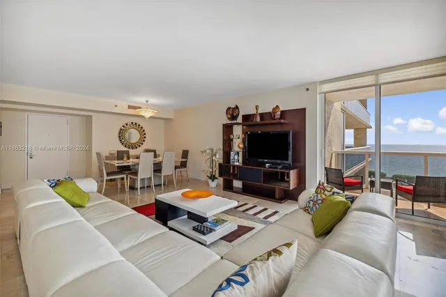 $6,500 | 1800 South Ocean Drive, Unit 1005, Hallandale Beach, FL 33009