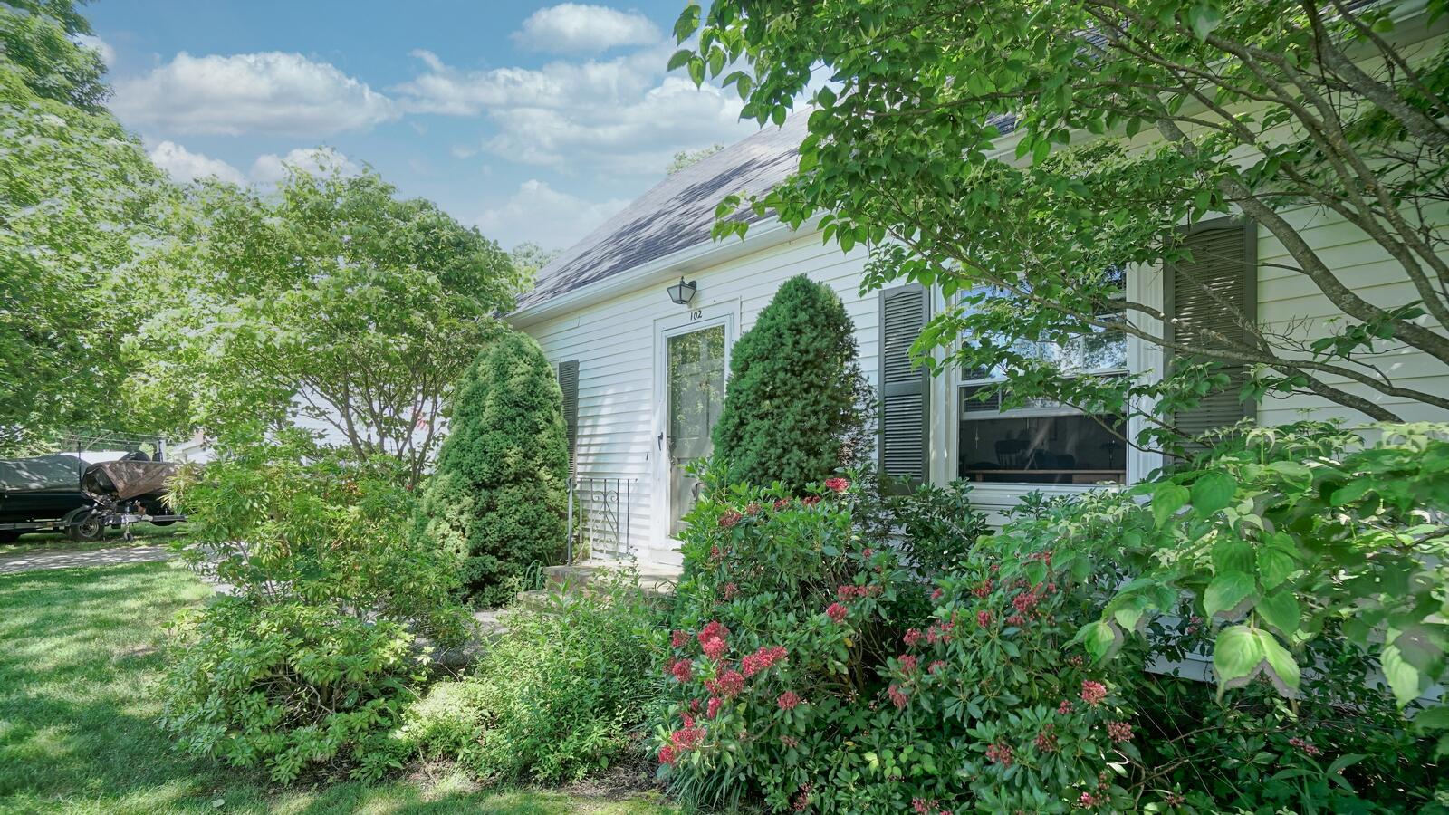 102 Johnson Road Gorham, ME 04038 - Photo 7 of 58 DSC00045