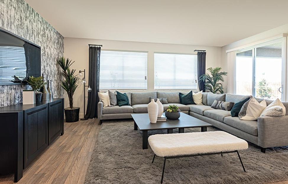 2355 Vaca Way, Unit 53 Merced, CA 95340 - Photo 4 of 11 Gallery Image 4