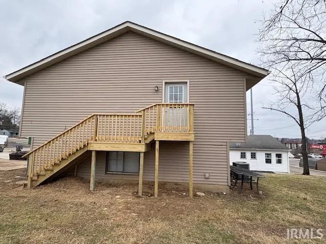 $3,900 | 1326 North Woodburn Avenue, Bloomington, IN 47404