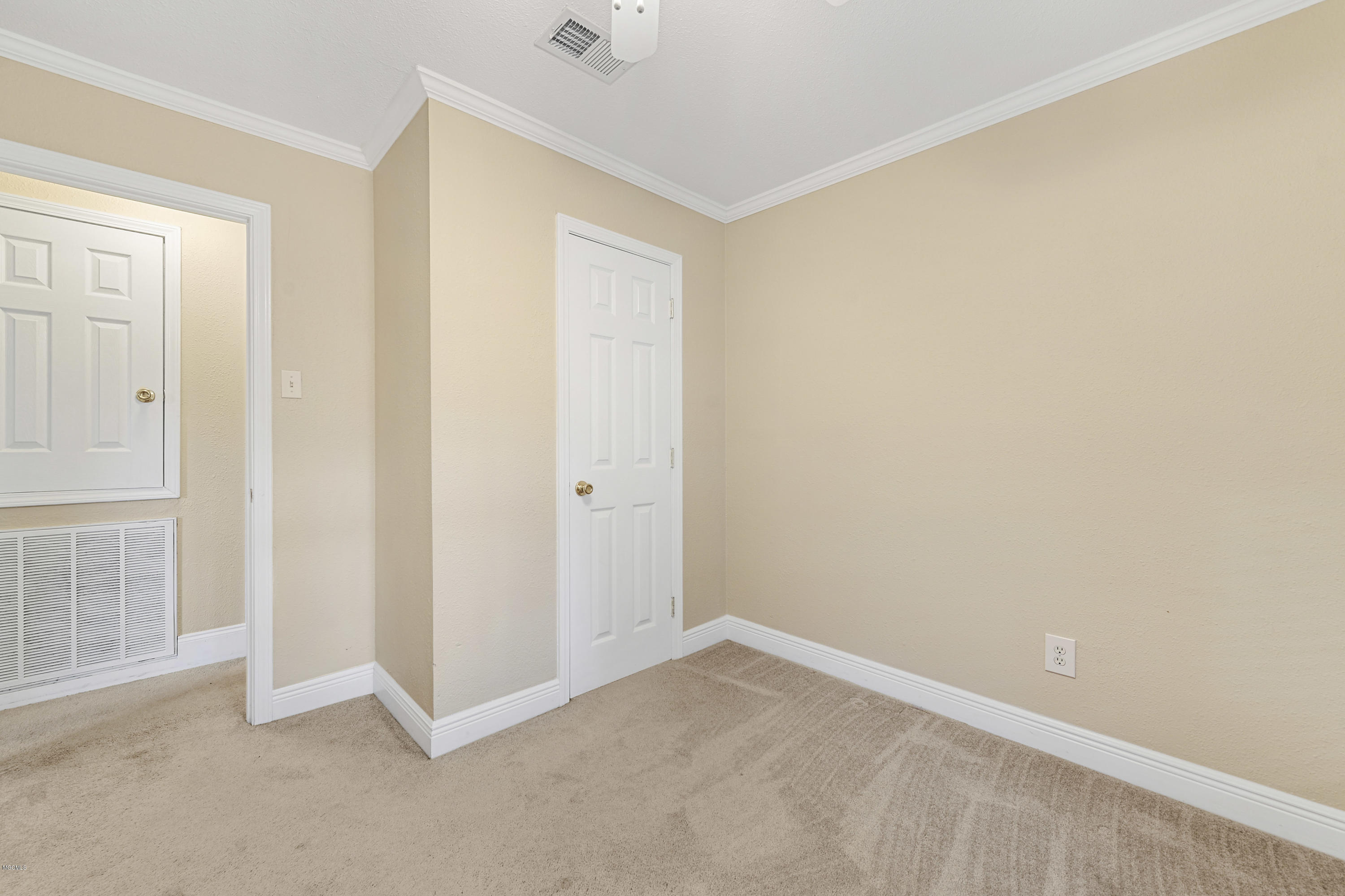 8473 Mary Road Biloxi, MS 39532 - Photo 16 of 24 016