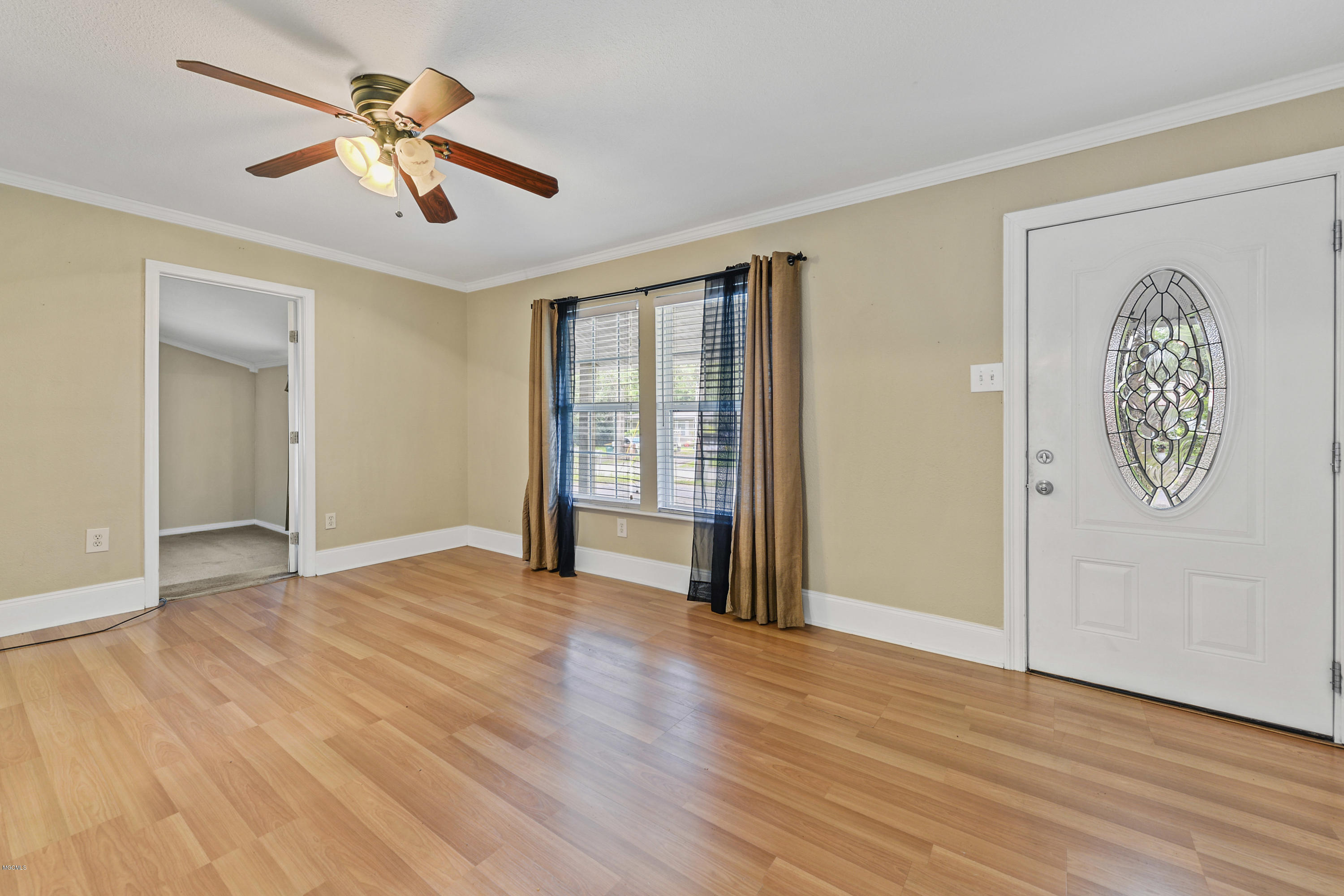 8473 Mary Road Biloxi, MS 39532 - Photo 3 of 24 003