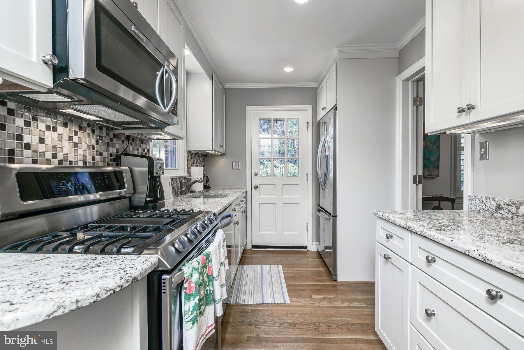6007 Ramsgate Road Bethesda, MD 20816 - Photo 15 of 44 Renovated Kitchen!