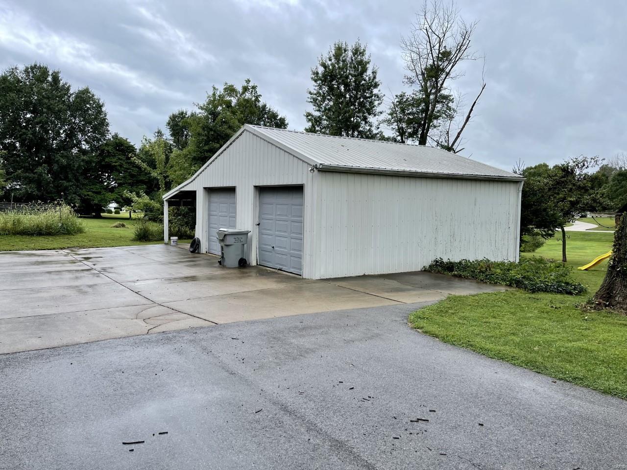 972 Hackmann Road St. Paul, MO 63366 - Photo 3 of 3
