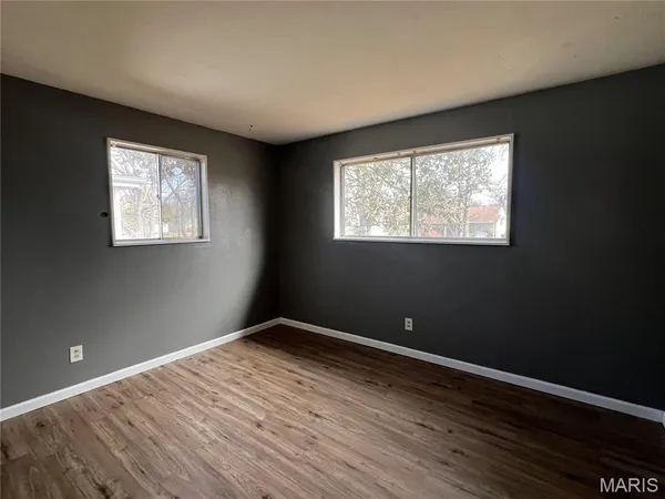 $125,000 | 190 Lynn Meadows Lane, Florissant, MO 63033