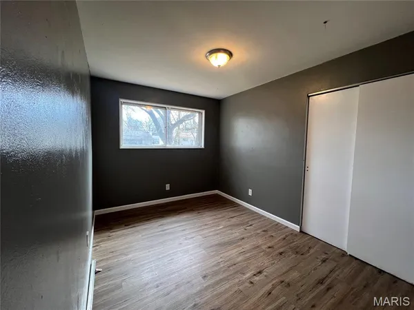 $125,000 | 190 Lynn Meadows Lane, Florissant, MO 63033