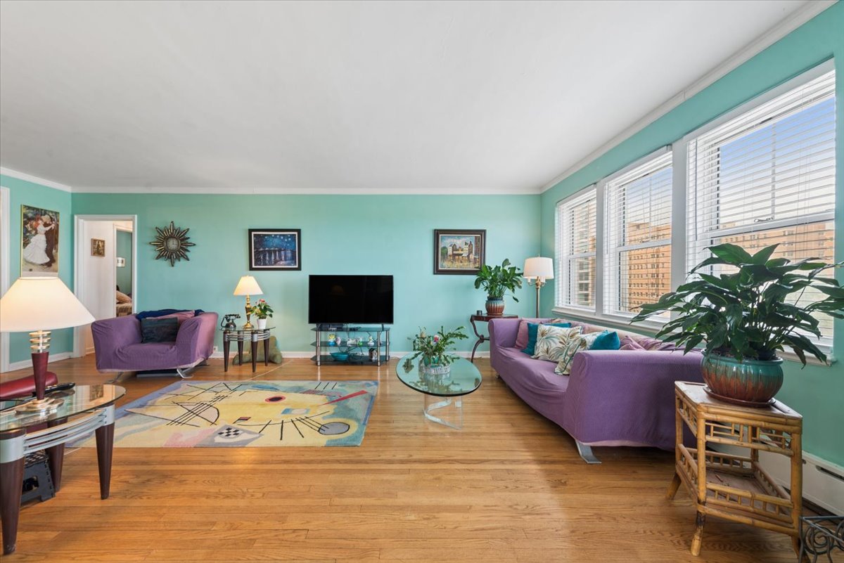 5555 North Sheridan Road, Unit 515 Chicago, IL 60640 - Photo 5 of 29