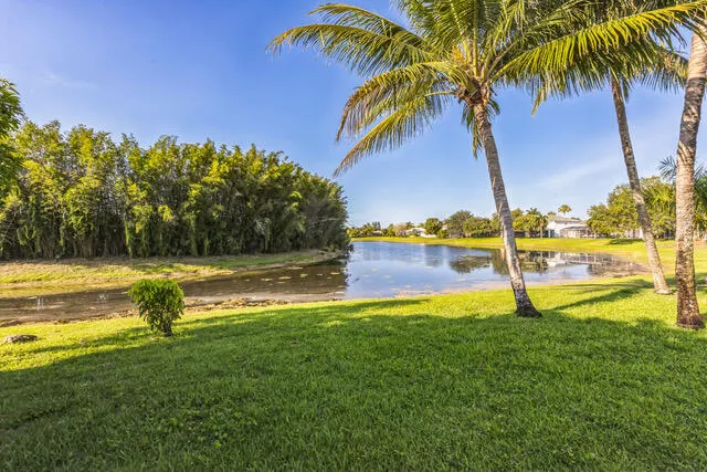 $5,500 | 1650 Corsica Drive, Wellington, FL 33414