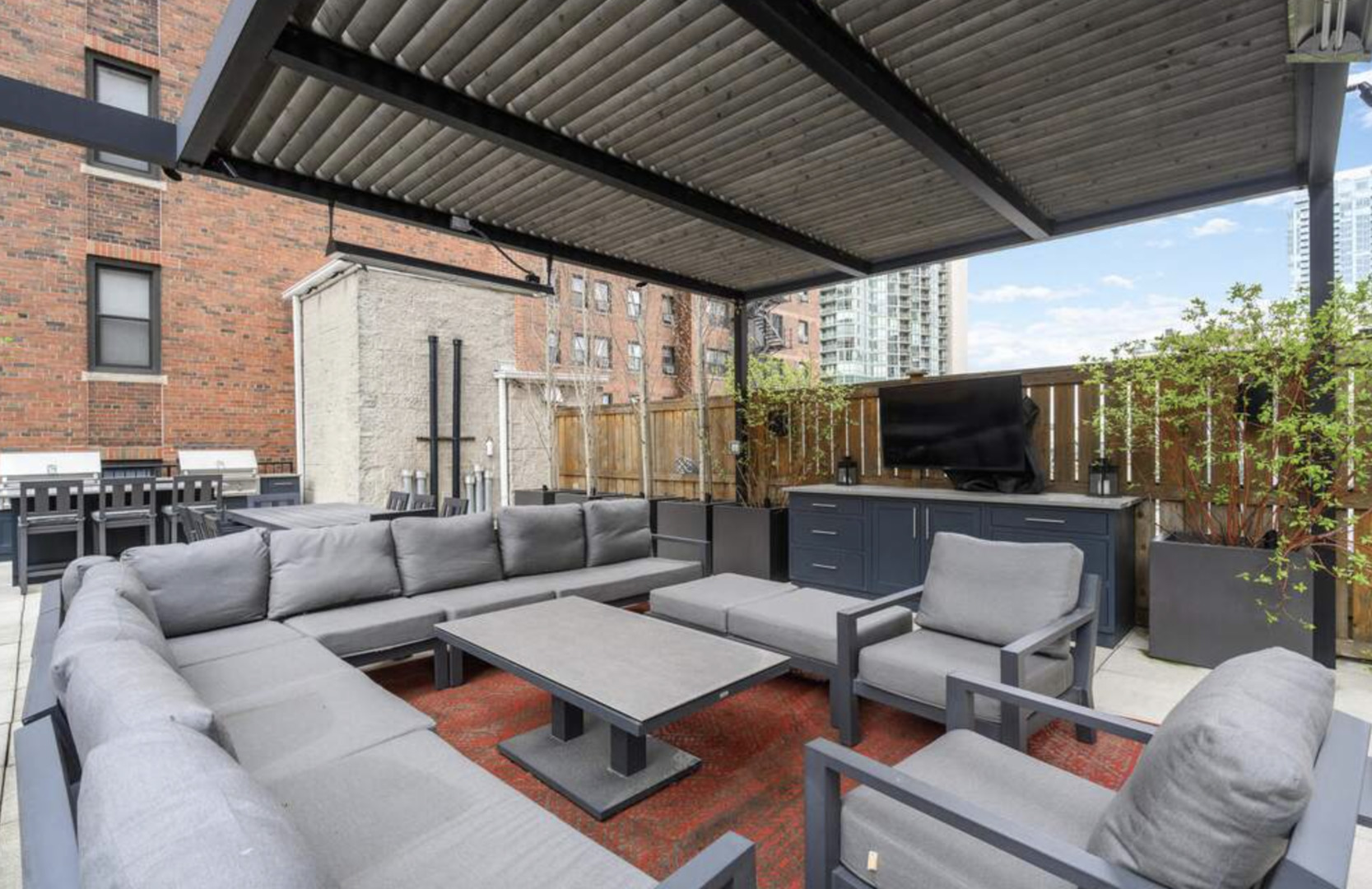 1112 North Dearborn Street, Unit 1 Chicago, IL 60610 - Photo 30 of 34