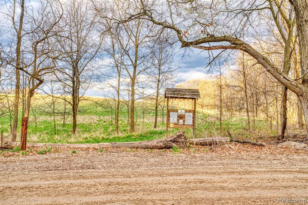 16556 Dutton Road Gregory, MI 48137 - Photo 70 of 71 Gallery Image 70