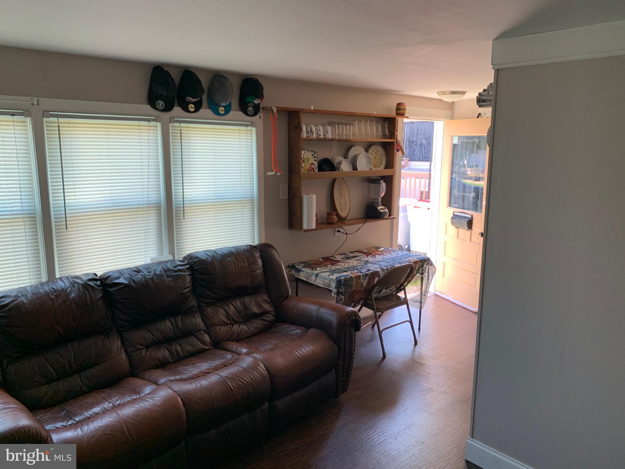 807 South Spring Road Vineland, NJ 08361 - Photo 18 of 20 APARTMENT ON GARAGE