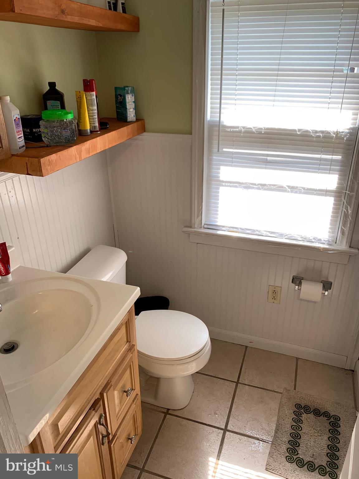 807 South Spring Road Vineland, NJ 08361 - Photo 20 of 20 APARTMENT BATHROOM