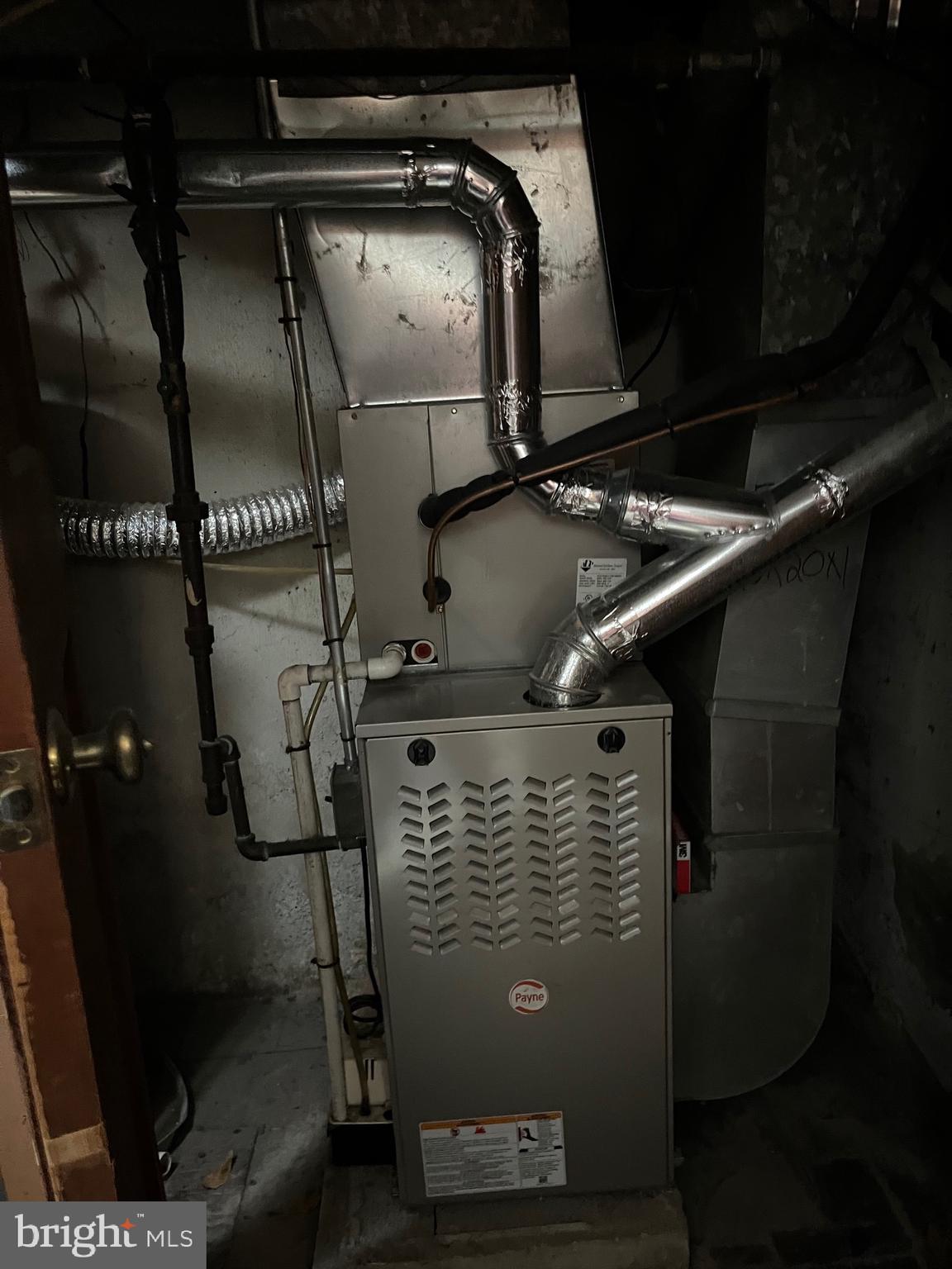 7302 Sherwood Road Philadelphia, PA 19151 - Photo 44 of 51 Gas heater