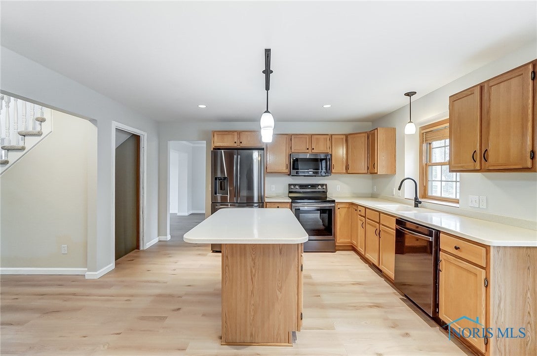 1459 Ridge Cross Road Perrysburg, OH 43551 - Photo 12 of 50 Gallery Image 12