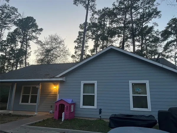$230,000 | 133 Elk Street, Onalaska, TX 77360