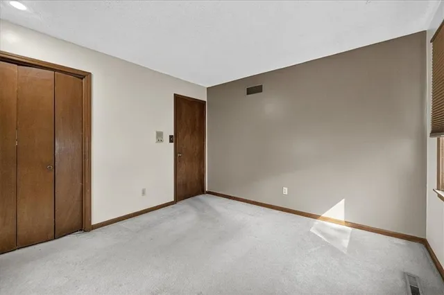 $300,000 | 7205 East 131 Street, Grandview, MO 64030