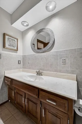 $300,000 | 7205 East 131 Street, Grandview, MO 64030