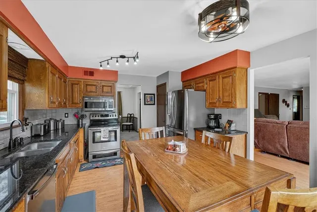 $300,000 | 7205 East 131 Street, Grandview, MO 64030