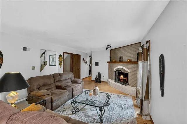 $300,000 | 7205 East 131 Street, Grandview, MO 64030