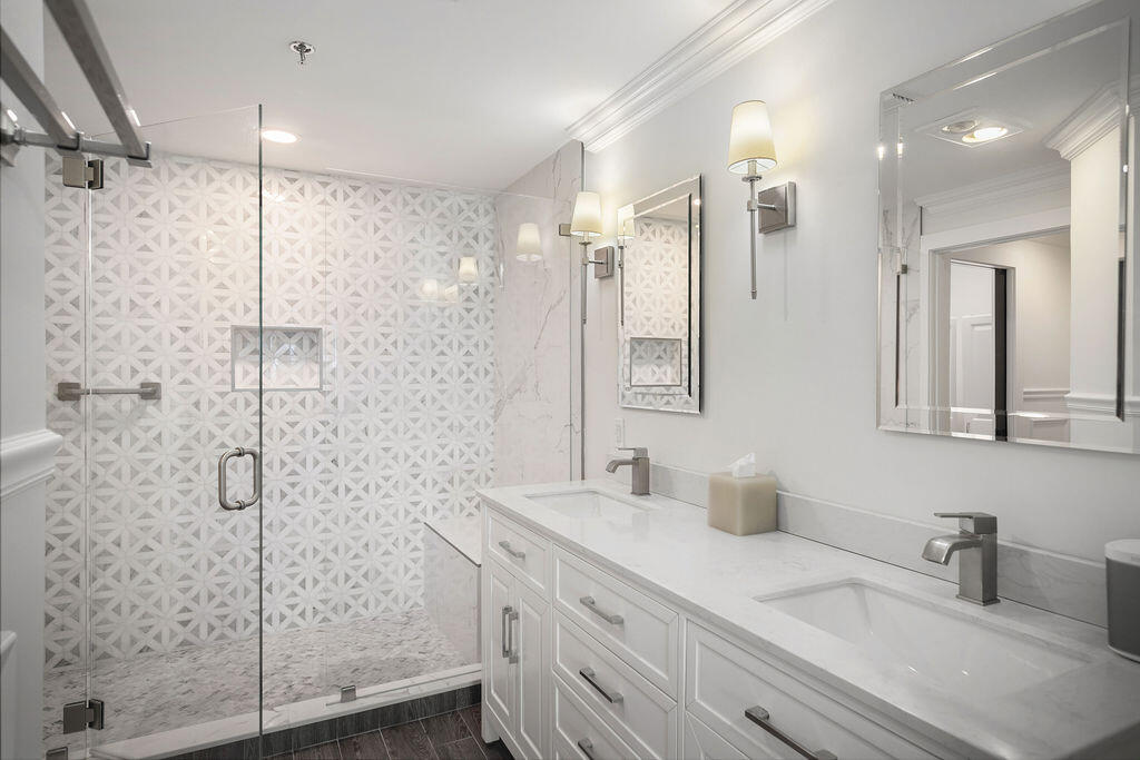 17031 Boca Club Boulevard, Unit 65A Boca Raton, FL 33487 - Photo 19 of 34 Primary Bath