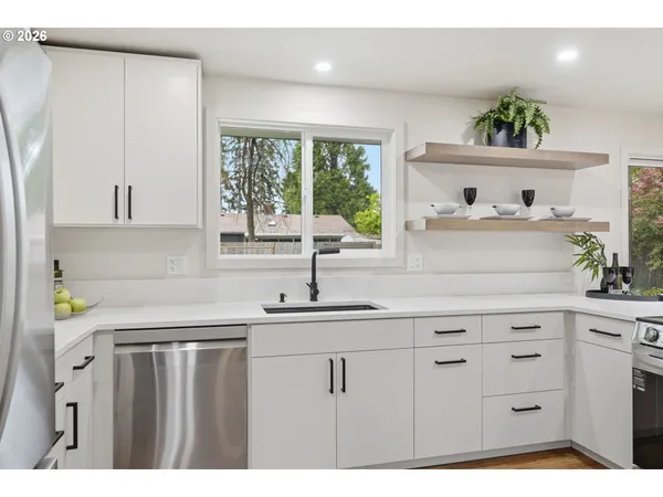 $549,900 | 987 Travis Avenue, Eugene, OR 97404