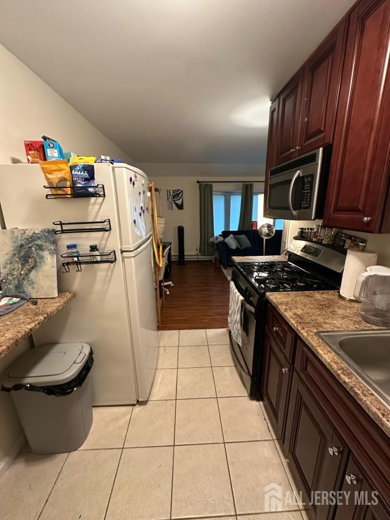 2 Wynnwood Avenue Piscataway, NJ 08854 - Photo 7 of 10 Gallery Image 7