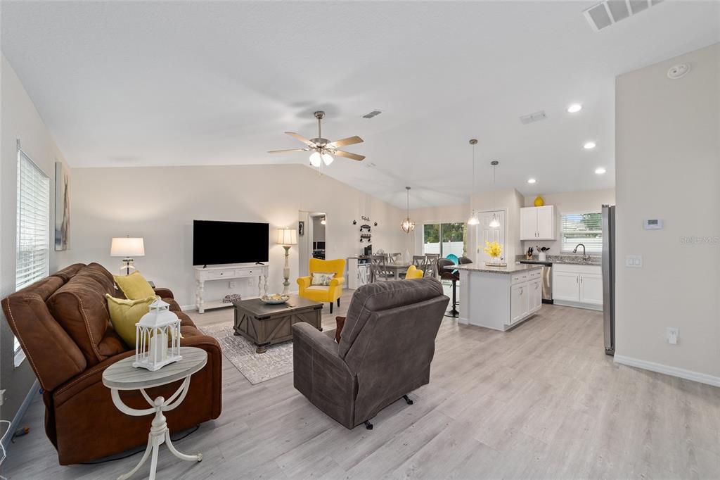4475 Southwest 149th Street Ocala, FL 34473 - Photo 3 of 30