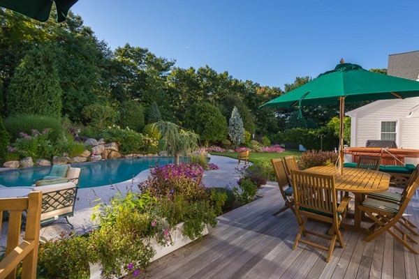 161 Hillcrest Road Marshfield, MA 02050 - Photo 2 of 5 Gallery Image 2