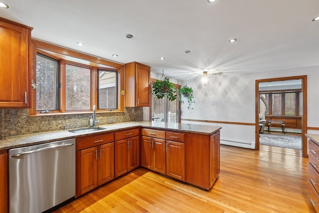 29 Saddle Ridge Road Dover, MA 02030 - Photo 17 of 34 Gallery Image 17