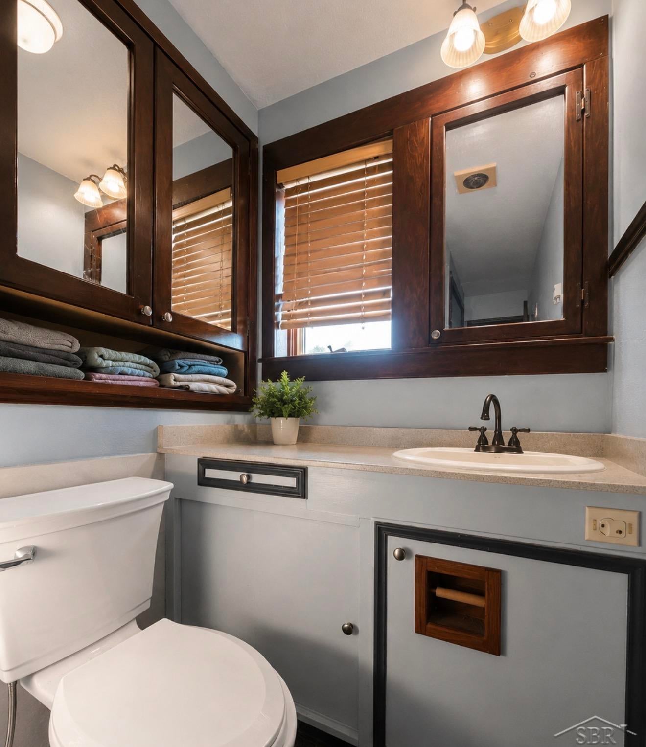7345 West Stoll Road Lansing, MI 48906 - Photo 31 of 42 Gallery Image 31