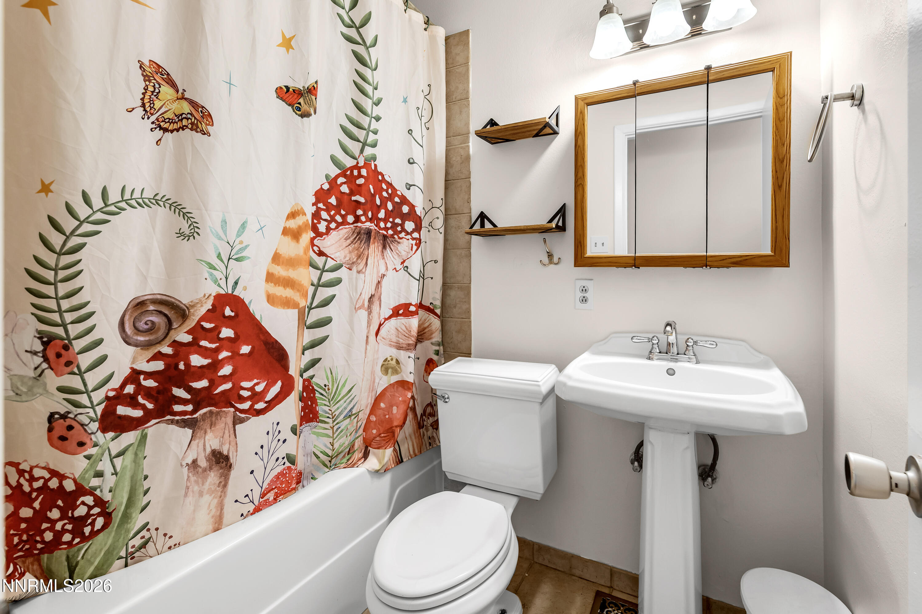 3280 Sandra Drive Reno, NV 89503 - Photo 13 of 28 Sandra3280-027