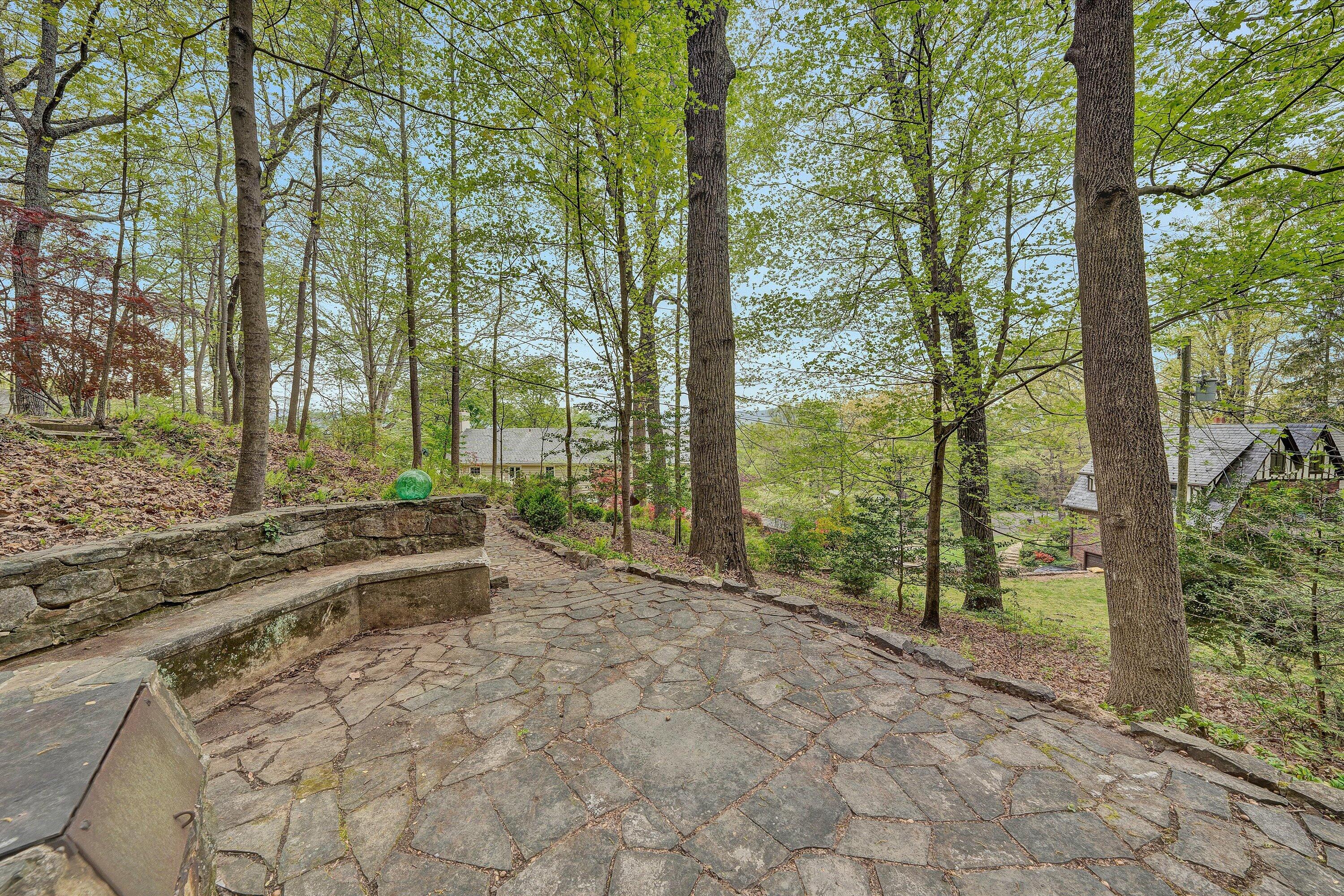 2438 Robin Hood Road Southeast Roanoke, VA 24014 - Photo 72 of 81 72-DSC00298