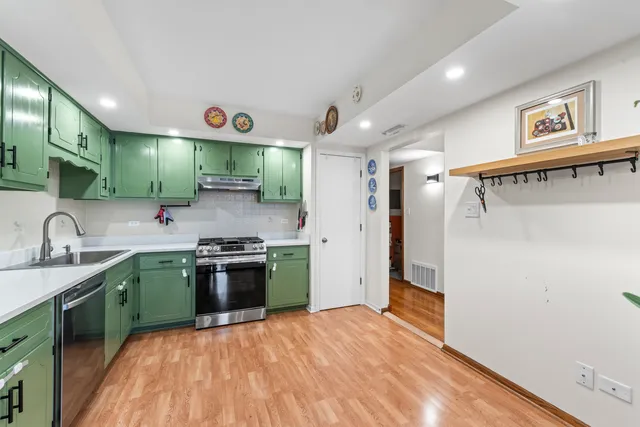 $259,900 | 15712 South Sunset Ridge Court, Unit 1N, Orland Park, IL 60462